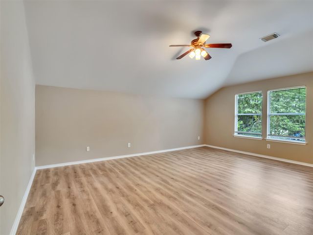 34 W Sage Creek Place, The Woodlands, TX 77382