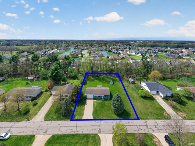 53601 Hyde Park Drive, Bristol, IN 46507