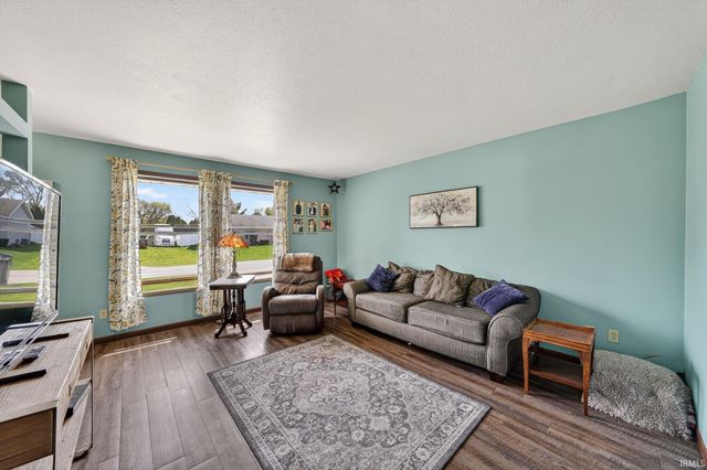 53601 Hyde Park Drive, Bristol, IN 46507