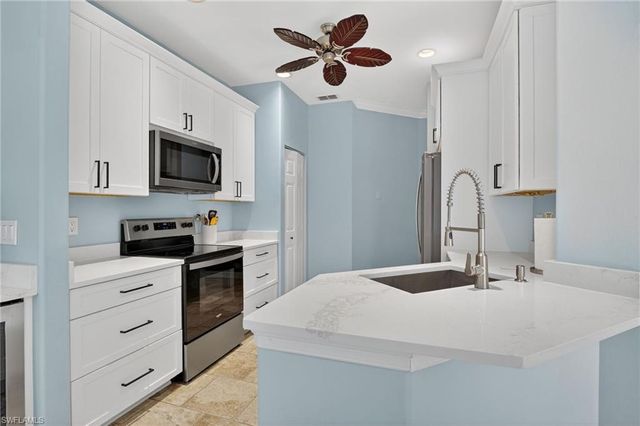 770 Tarpon Cove DR SE 103, Naples, FL 34110