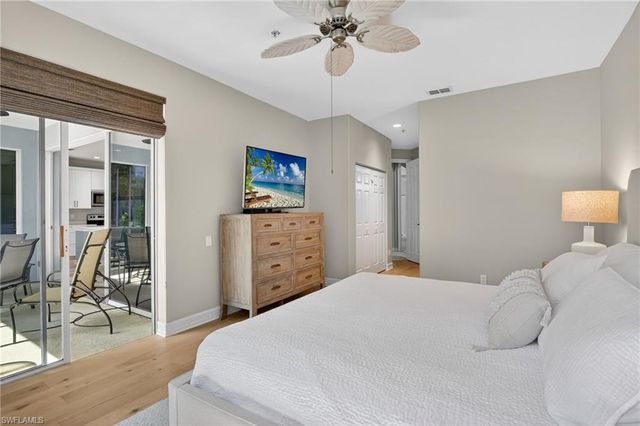 770 Tarpon Cove DR SE 103, Naples, FL 34110