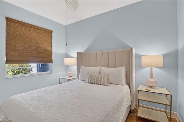 770 Tarpon Cove DR SE 103, Naples, FL 34110