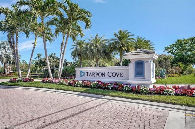770 Tarpon Cove DR SE 103, Naples, FL 34110