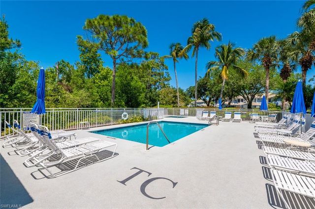 770 Tarpon Cove DR SE 103, Naples, FL 34110