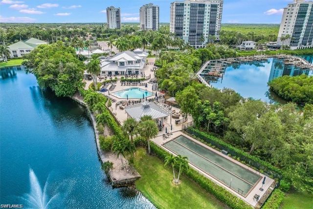 770 Tarpon Cove DR SE 103, Naples, FL 34110