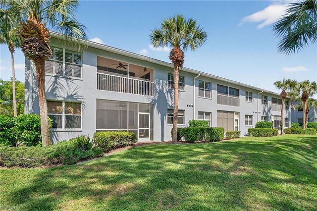 770 Tarpon Cove DR SE 103, Naples, FL 34110