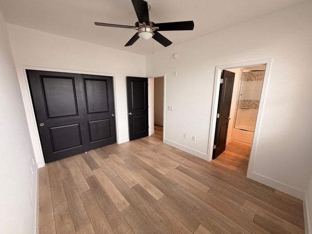 17850 N 68th Street Unit 1112, Phoenix, AZ 85054