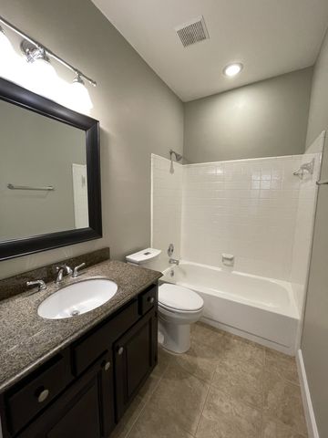 712 Arkland Pl, Nashville, TN 37215