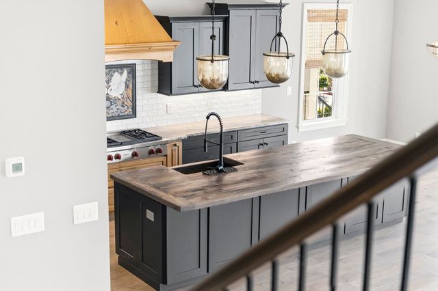 464 West Palm Dr., Myrtle Beach, SC 29579