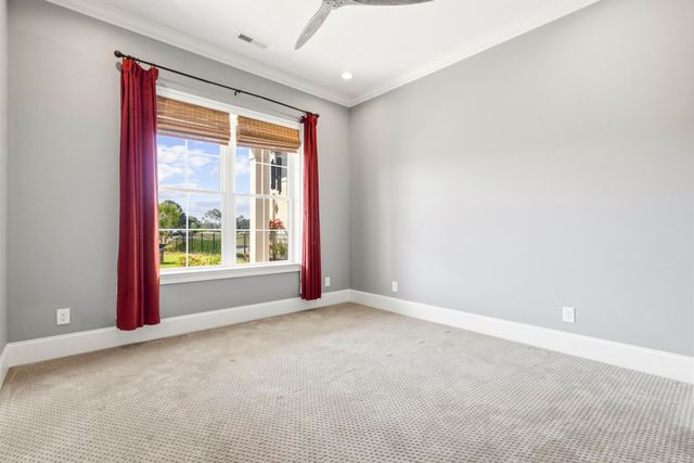 464 West Palm Dr., Myrtle Beach, SC 29579