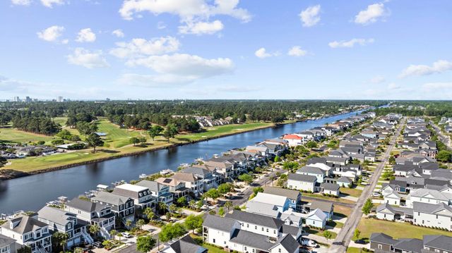 464 West Palm Dr., Myrtle Beach, SC 29579