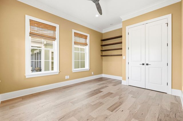 464 West Palm Dr., Myrtle Beach, SC 29579