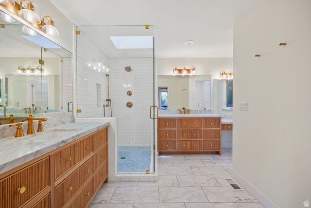 2882 E HEATHER CIR, Holladay, UT 84117