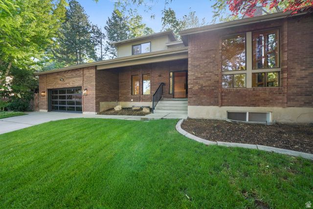 2882 E HEATHER CIR, Holladay, UT 84117