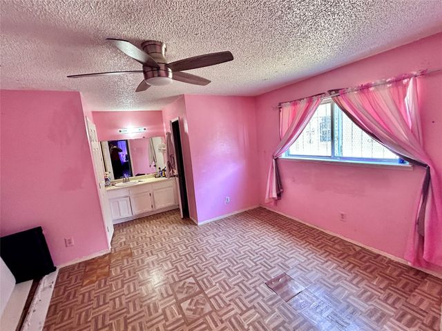 10405 Trail Avenue, Dallas, TX 75217