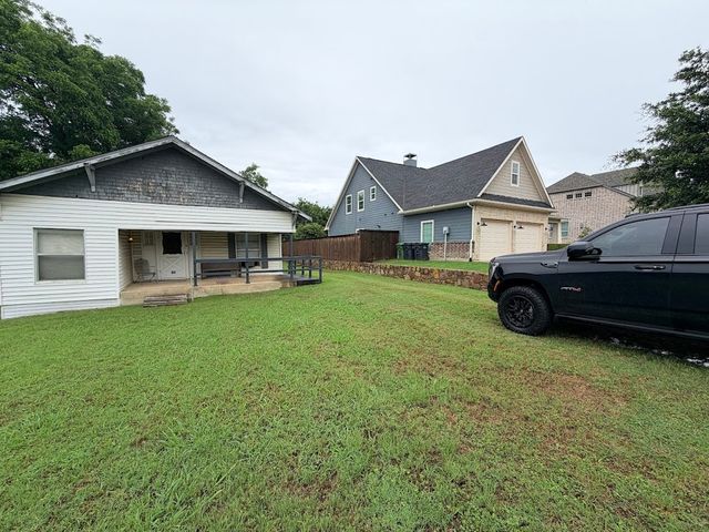 105 E 3rd Street, Prosper, TX 75078
