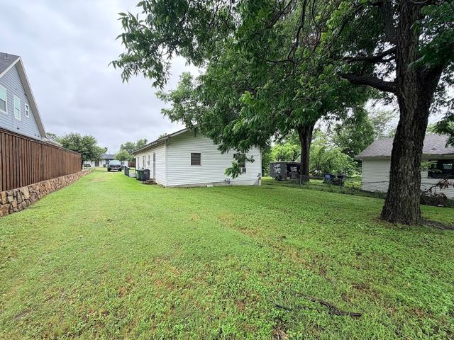 105 E 3rd Street, Prosper, TX 75078