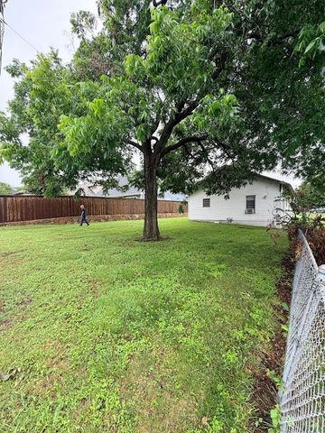 105 E 3rd Street, Prosper, TX 75078