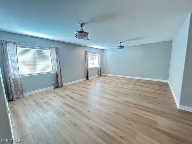 10640 Spruce Bough Street, Las Vegas, NV 89183