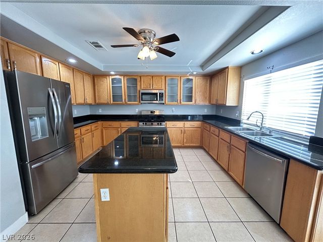 10640 Spruce Bough Street, Las Vegas, NV 89183