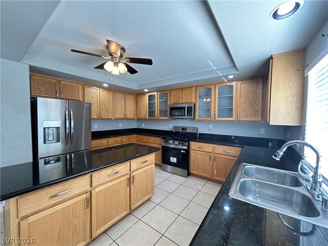 10640 Spruce Bough Street, Las Vegas, NV 89183