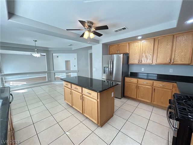 10640 Spruce Bough Street, Las Vegas, NV 89183