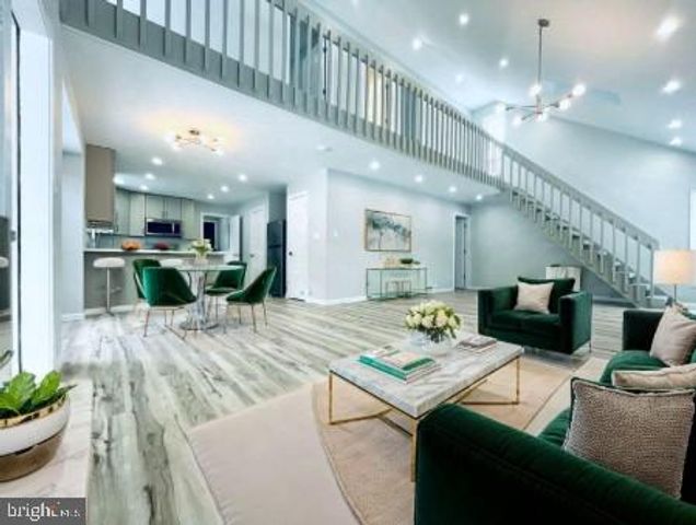 103 ASHLEY CT, Bushkill, PA 18324