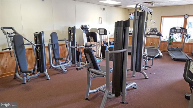 103 ASHLEY CT, Bushkill, PA 18324