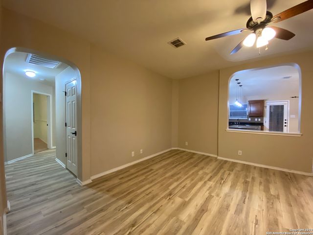 8935 Liberty View, Converse, TX 78109