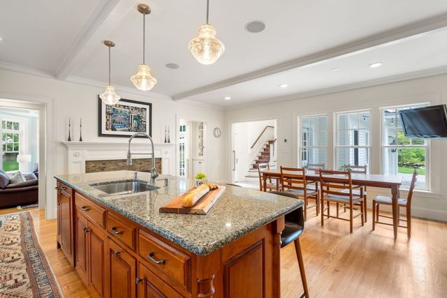1172 Lowell Rd, Concord, MA 01742
