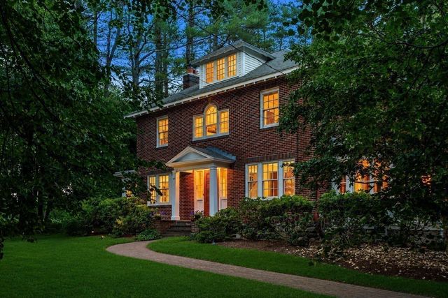 1172 Lowell Rd, Concord, MA 01742