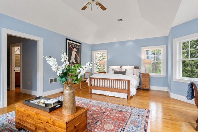 1172 Lowell Rd, Concord, MA 01742