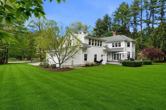 1172 Lowell Rd, Concord, MA 01742