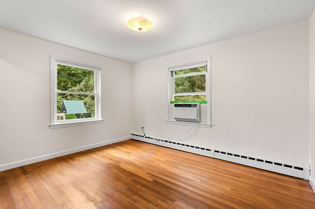 369 Main St, Holden, MA 01520