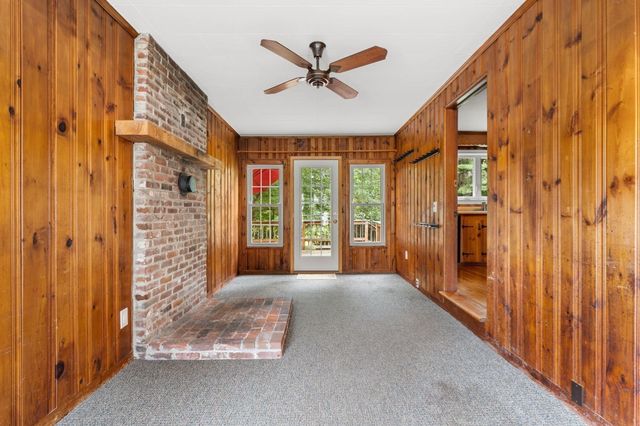 369 Main St, Holden, MA 01520