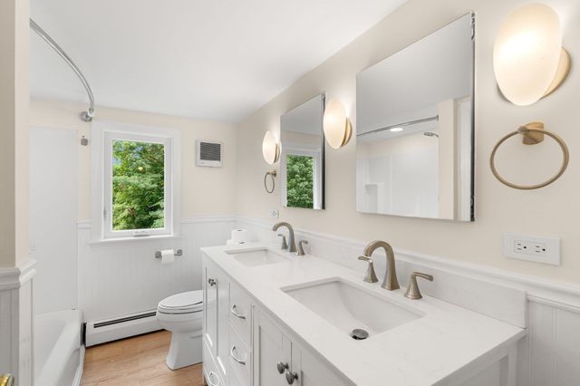 369 Main St, Holden, MA 01520