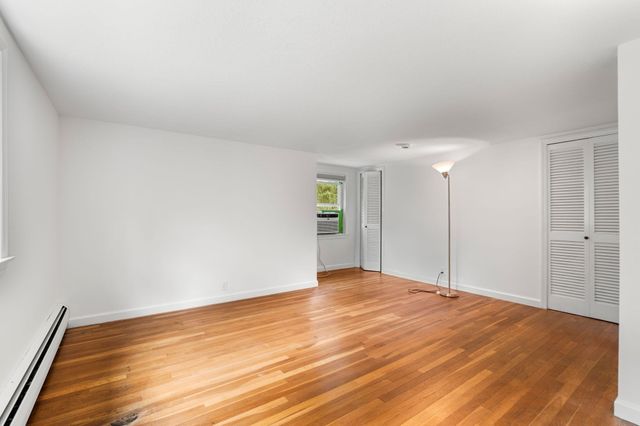 369 Main St, Holden, MA 01520