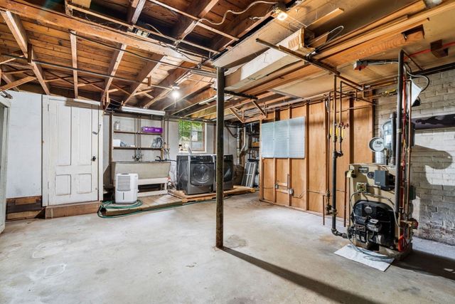 369 Main St, Holden, MA 01520