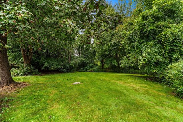 369 Main St, Holden, MA 01520