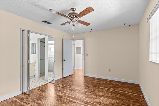 436 MANOR BOULEVARD, Palm Harbor, FL 34683