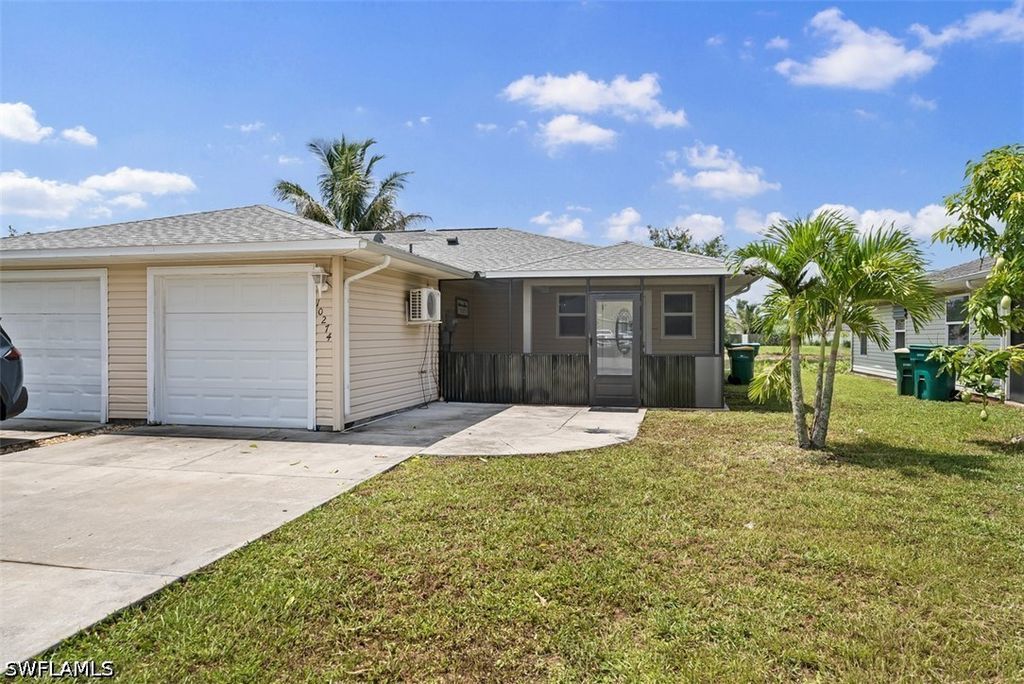 10274 Kingdom CT, Naples, FL 34114