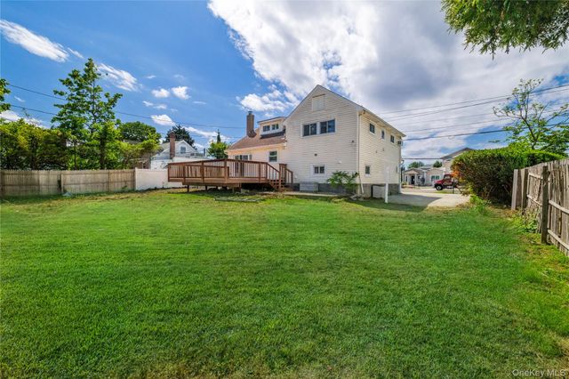 561 Woodbury Road, Plainview, NY 11803