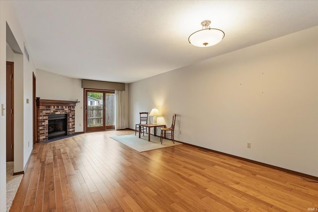 2022 Poppy Court, Mishawaka, IN 46544