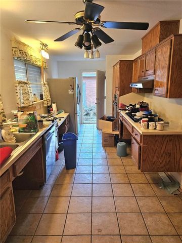 4513 Totton Dr, Corpus Christi, TX 78411