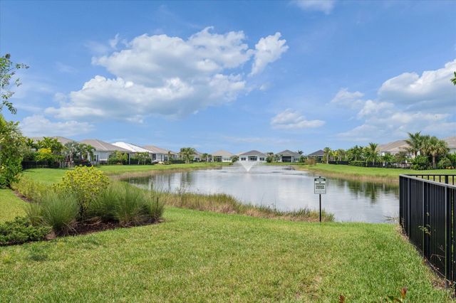 10031 Timber Creek Way, Palm Beach Gardens, FL 33412