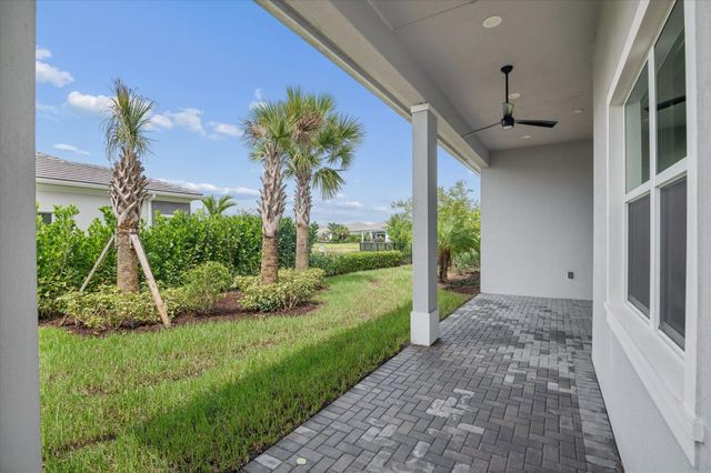 10031 Timber Creek Way, Palm Beach Gardens, FL 33412
