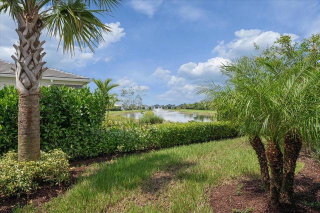 10031 Timber Creek Way, Palm Beach Gardens, FL 33412