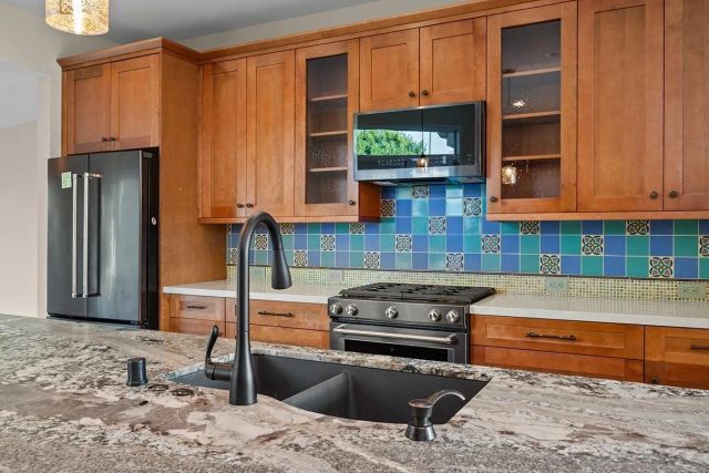 1106 W Brookes Ave, San Diego, CA 92103