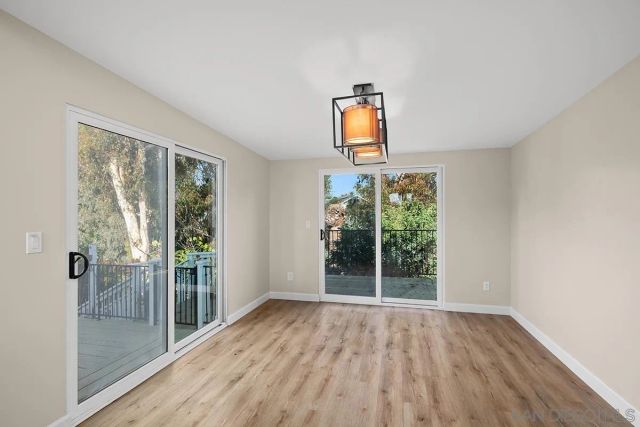 1106 W Brookes Ave, San Diego, CA 92103