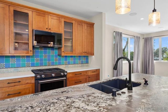 1106 W Brookes Ave, San Diego, CA 92103